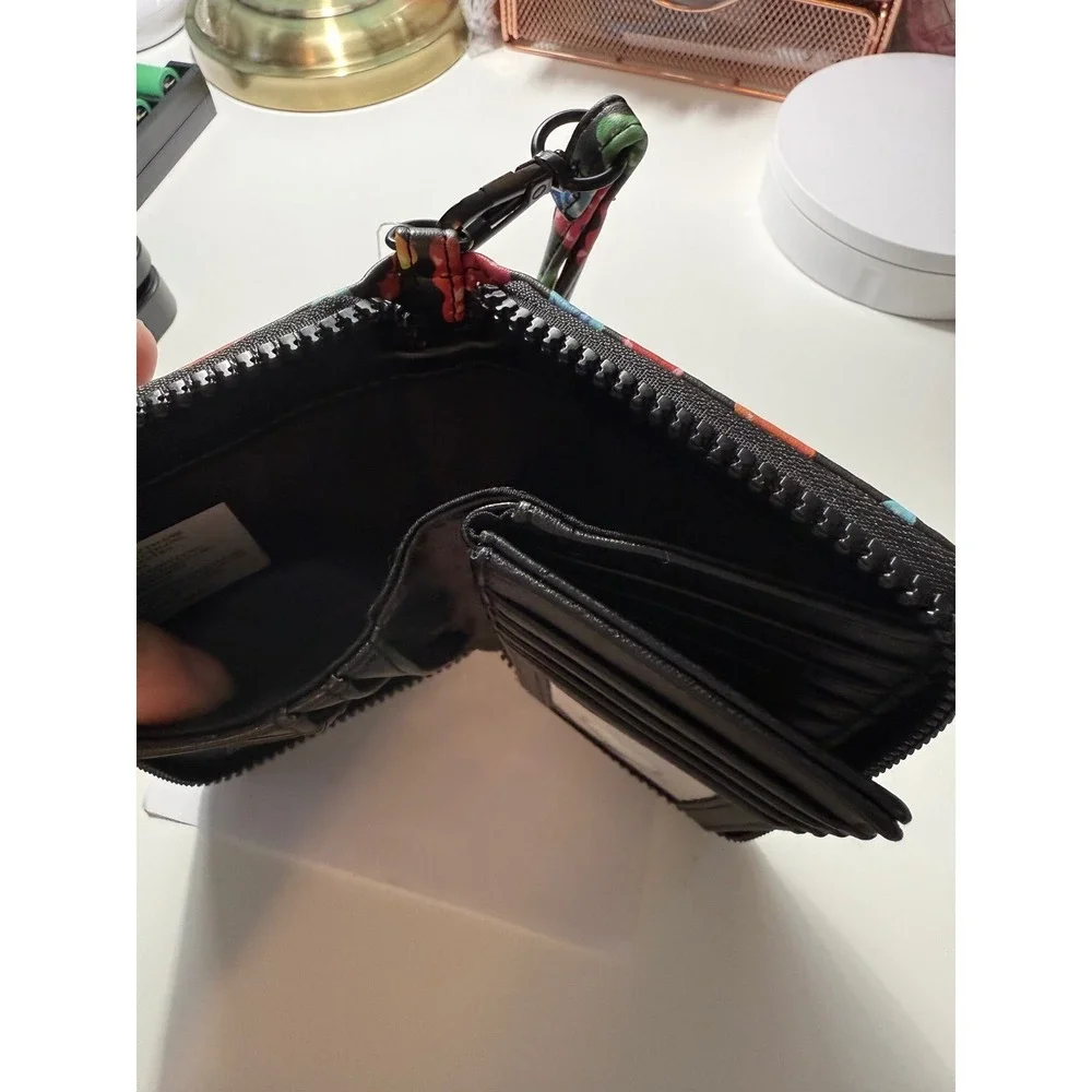 Betsey Johnson Gummy Bear Zip Around‎ Wallet Black Multi Wristlet NWT XOKARA